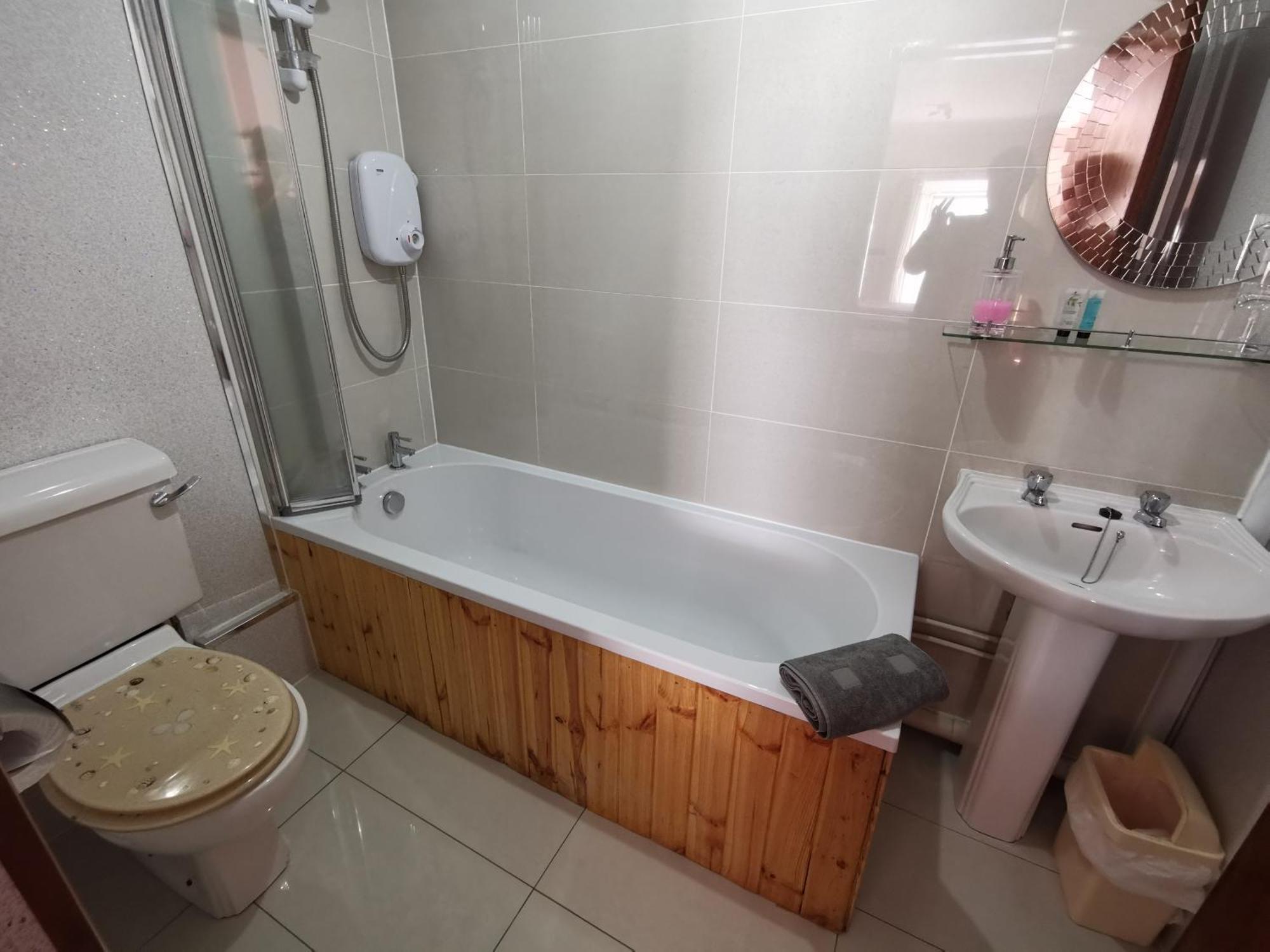 St Ronan'S Hotel Innerleithen Phòng bức ảnh